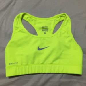 Nike DRI-FIT Sports Bra